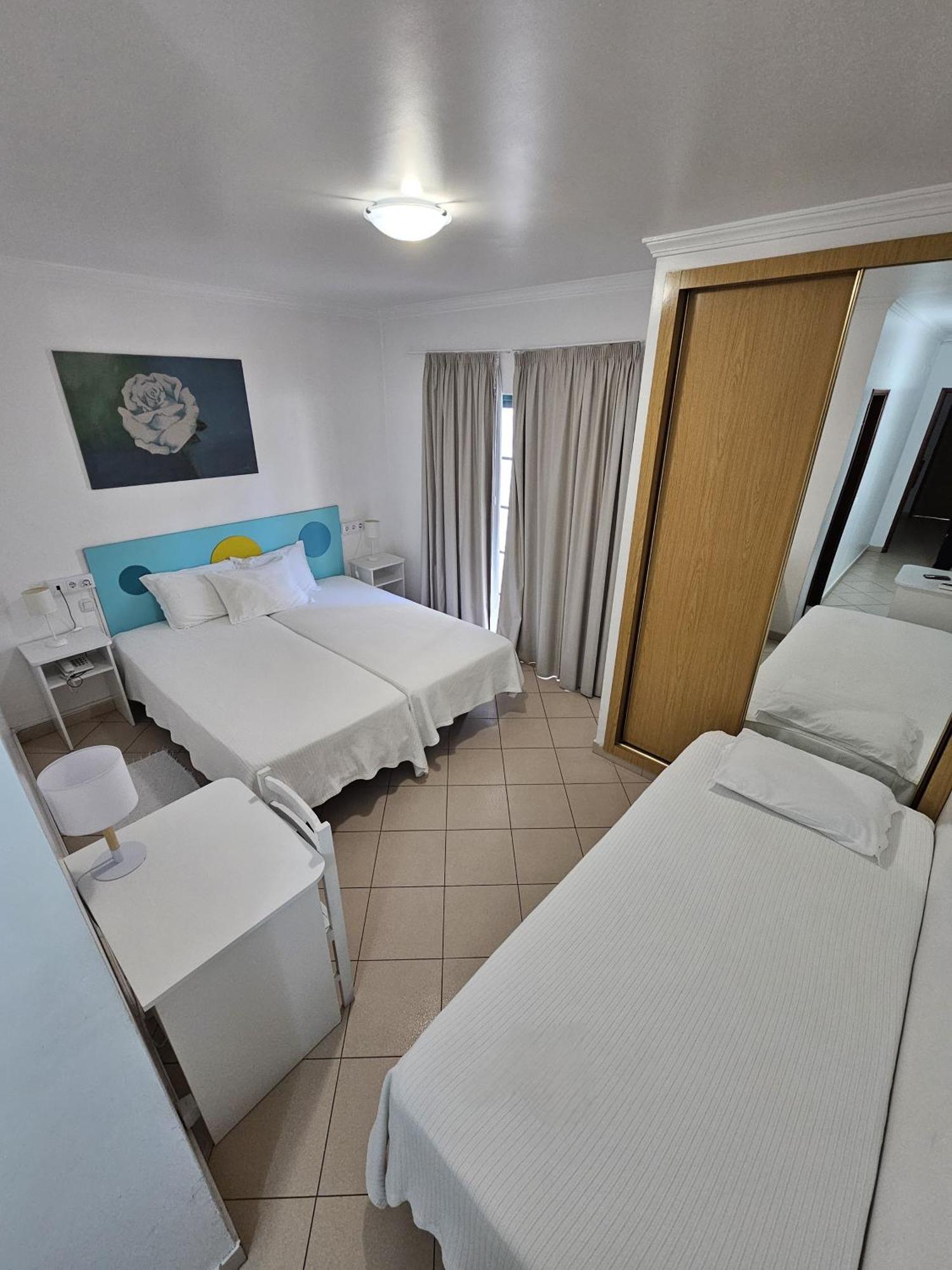 Hotel Adelaide Фару Экстерьер фото